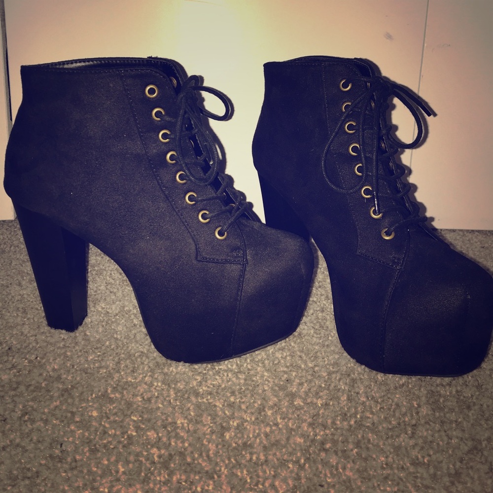 ❤️ CUTE HIGH HEEL BOOTS ❤️